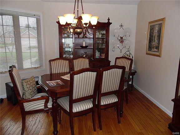 3rd image of 4769 Steeplechase Dr