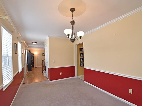 5th image of 3811 Red Fox Dr