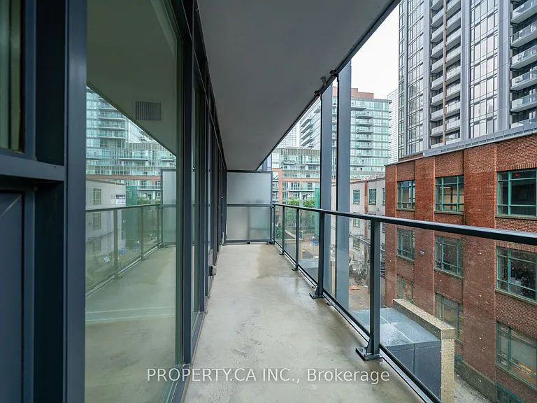 105 George St #303 — Photo 4