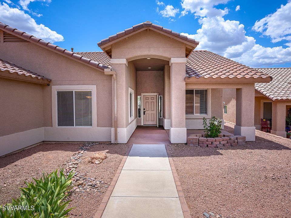 1st image of 890 S Desert Sunset Drive