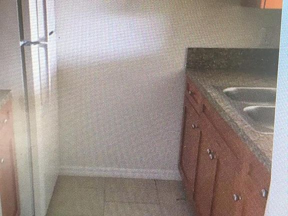5th image of 312 S 2nd St