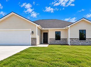 301 E Colony St, Clinton, MO 64735