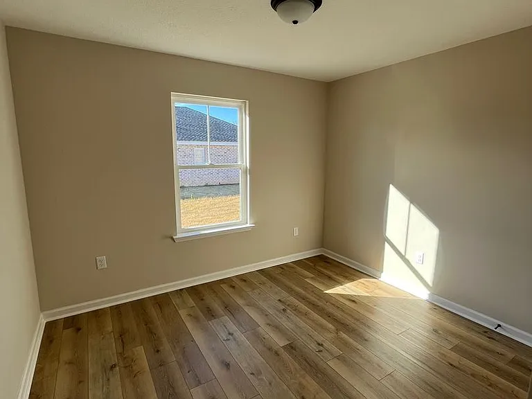 2699 Largo Ave — Photo 6