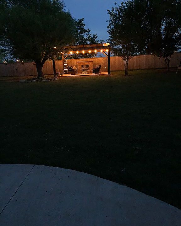 2nd image of 13100 SW 10th St