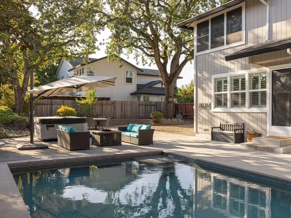 1141 Pedroncelli Drive, Windsor, CA 95492