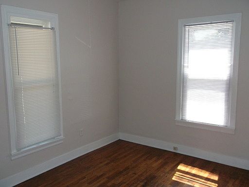 5th image of 317 Gold Ave NW APT 1