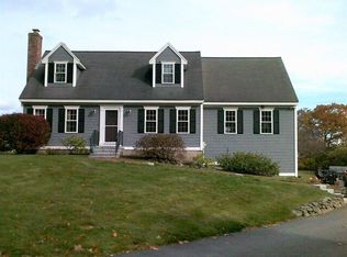 6 Powhatan Rd, Pepperell, MA 01463