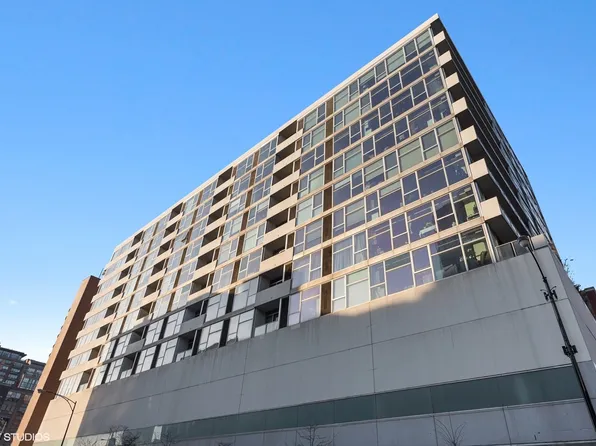 630 N Franklin St APT 721, Chicago, IL 60654