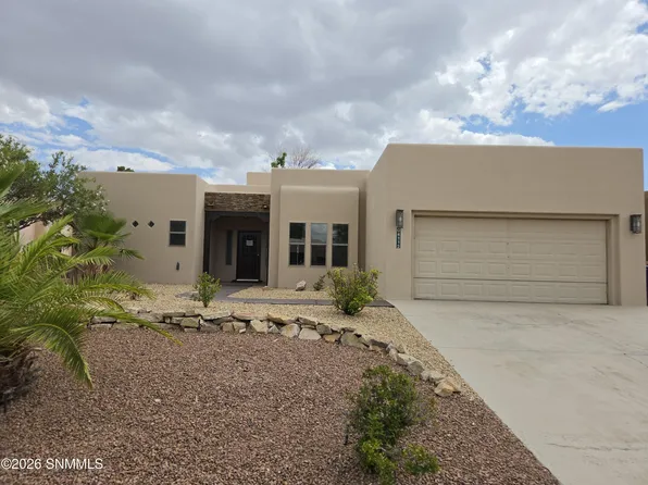 4112 Council Oak Rd, Las Cruces, NM 88011