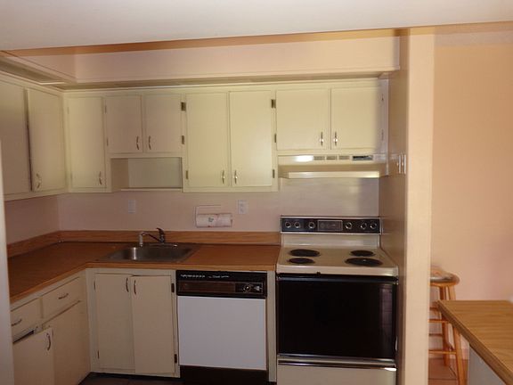 Stove & dishwasher