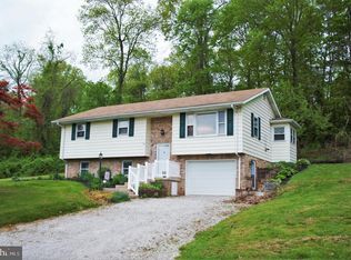 180 Peiffer Rd, Wellsville, PA 17365