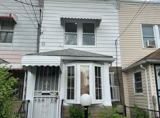 15070 Foch Blvd, Jamaica, NY 11434