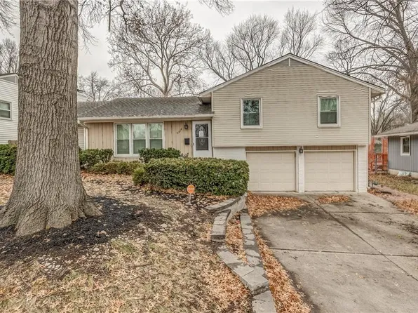 9414 Knox Dr, Overland Park, KS 66212
