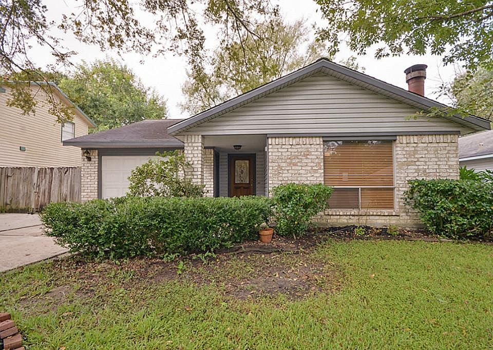 1st image of 28615 Islington Dr