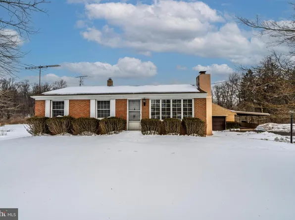 203 Alleghenyville Rd, Mohnton, PA 19540