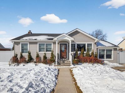85 Pengon Circle, East Meadow, NY, 11554
