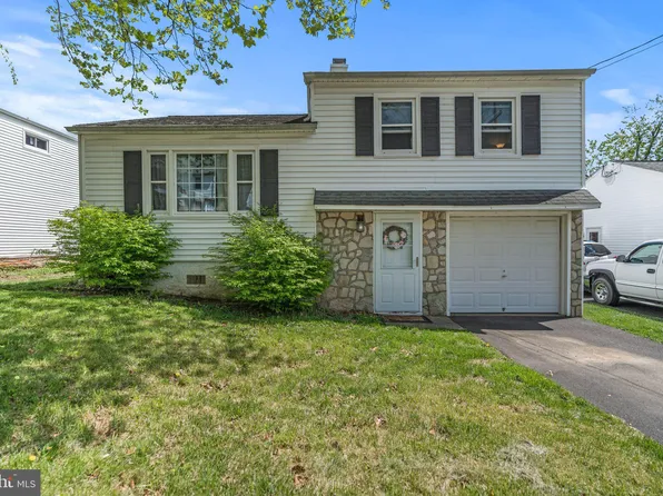 1801 Lukens Ave, Willow Grove, PA 19090