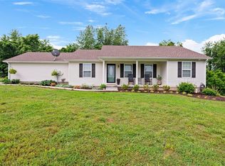 6835 Penns Chapel Rd, Bowling Green, KY 42101
