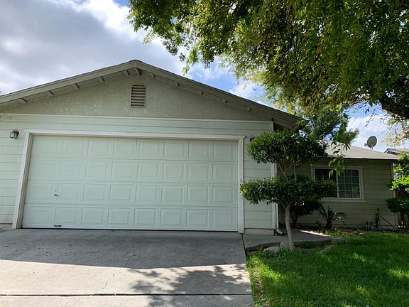 2nd image of 23646 Las Palmas Ave