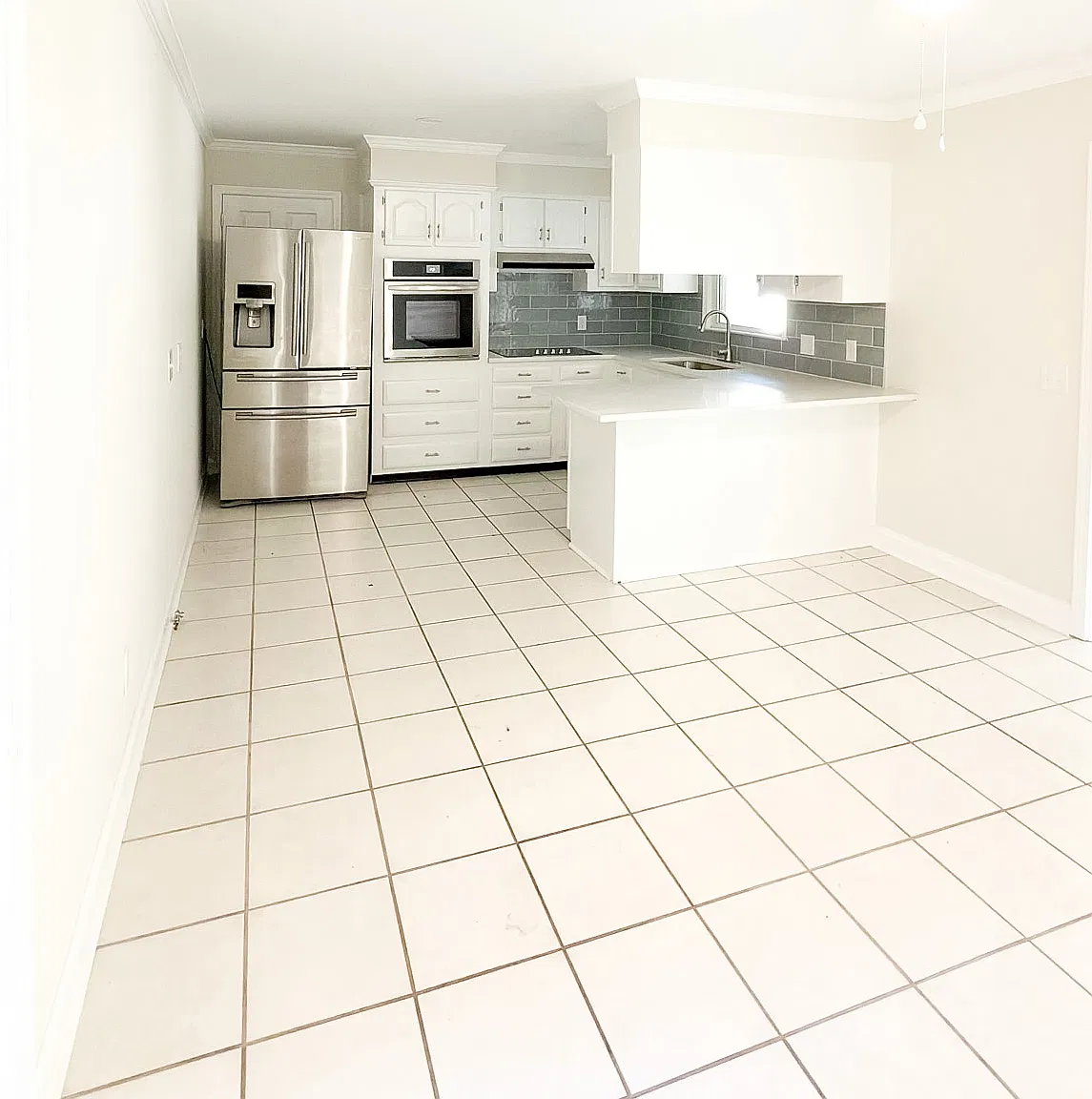 3 bed, 1300 sqft, $2,500 — Photo 3