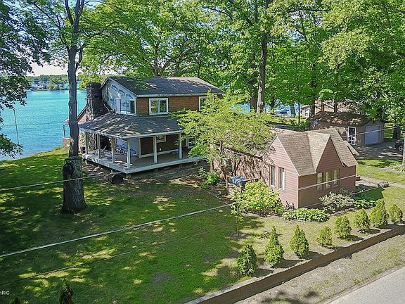 2nd image of 67547 Victory Shore Dr