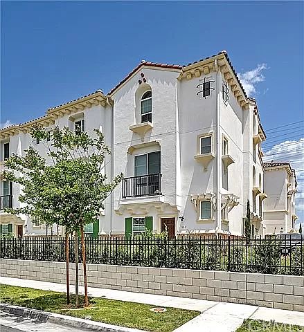 This beautiful building is exactly as all the units exterior looks like from back and front.
