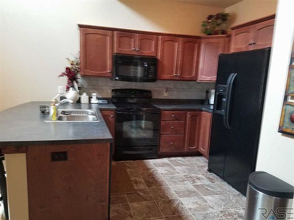 3rd image of 5308 S Cobblestone Pl Unit 2