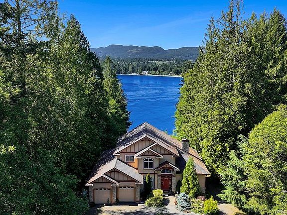 4th image of 7002 E Sooke Rd