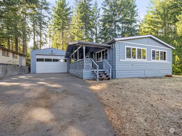 1570 N Colony Surf Drive, Lilliwaup, WA 98555
