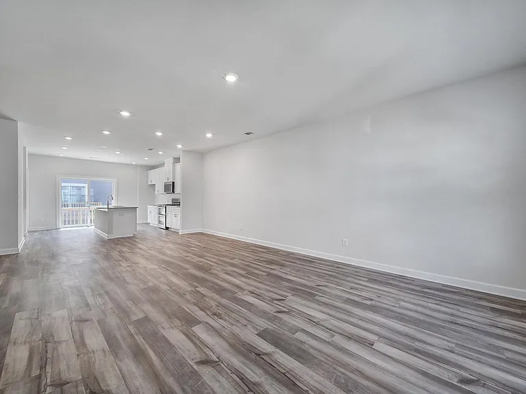 7148 Bryce Ave — Photo 18