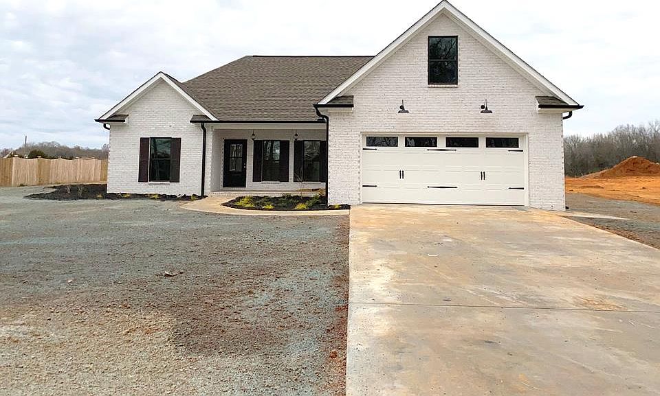 1st image of 845 County Road 112
