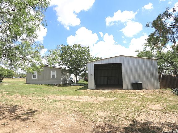 3rd image of 7510 Pittman