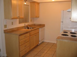 325 Factory Ave N APT 3, Renton, WA 98057