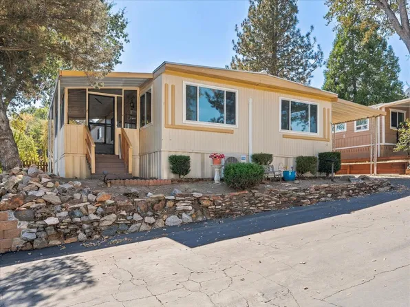 39678 Road 425b Space 38, Oakhurst, CA 93644