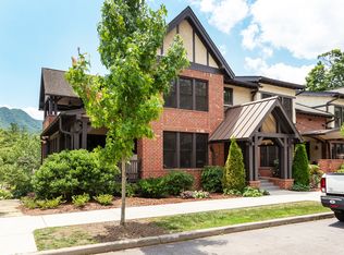 7 Fitzgerald Rd #1, Black Mountain, NC 28711