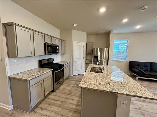 7535 1st Lake Dr — Photo 12