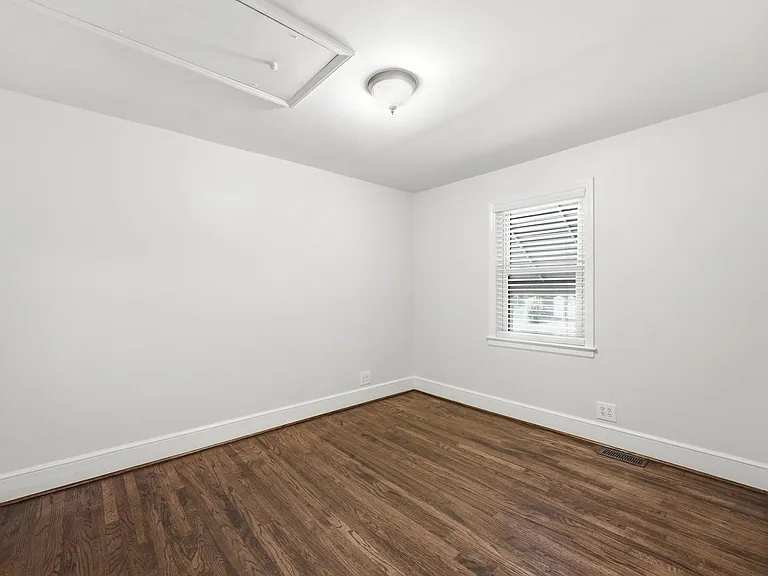 1515 Woodland Ave — Photo 14