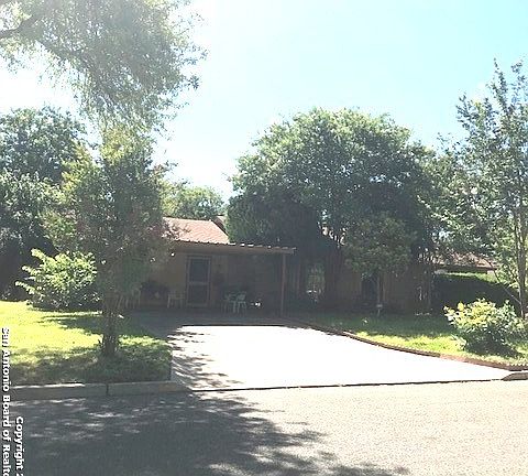 2nd image of 2318 Halleck Dr
