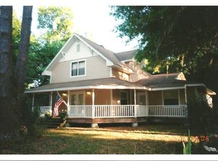 1670 Loma Linda St, Sarasota, FL 34239