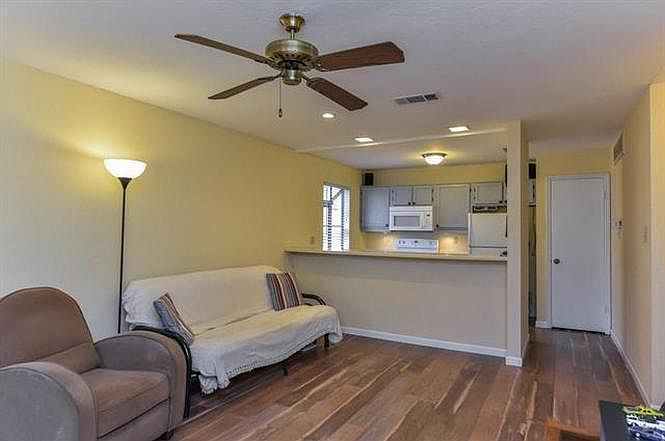 1st image of 1731 Crest Grove Dr