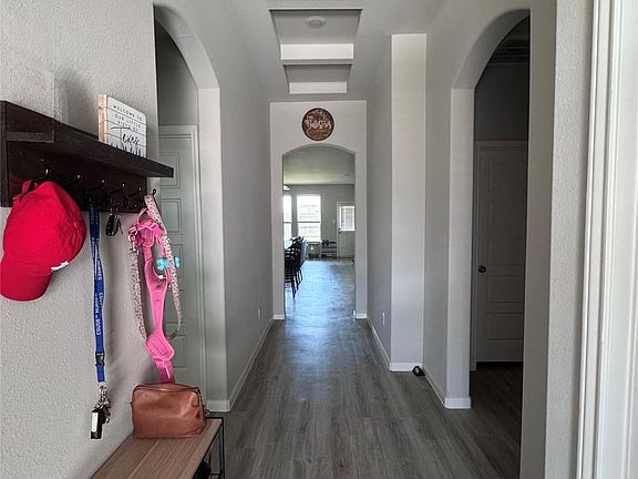 2nd image of 27122 Peaceful Cove Dr