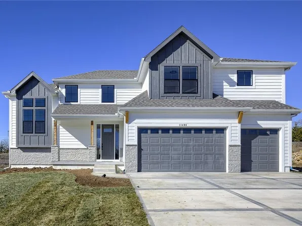 11498 S Houston St, Olathe, KS 66061