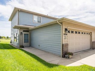 6404 S Santa Rosa Cir UNIT D, Sioux Falls, SD 57108
