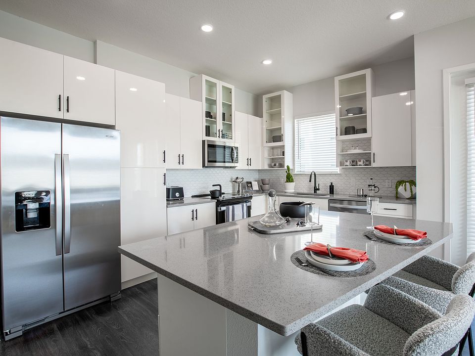 Model Kitchen Cirrus Apartments