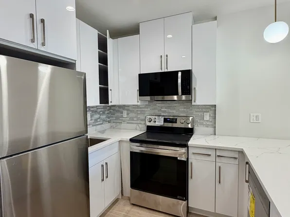 40-09 29th Street image 6 of 14