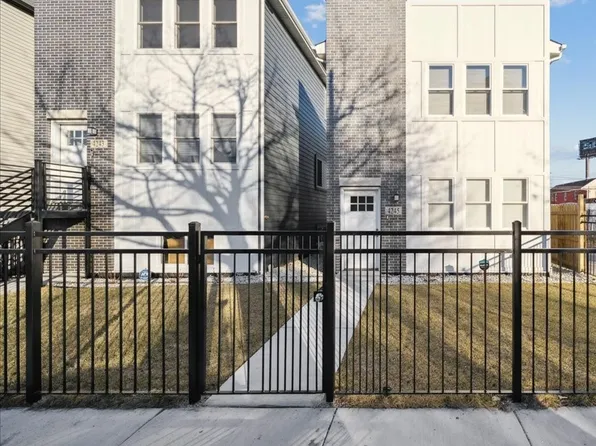 (undisclosed Address), Chicago, IL 60609