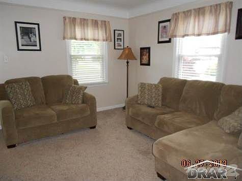 4th image of 15800 Oceana Ave