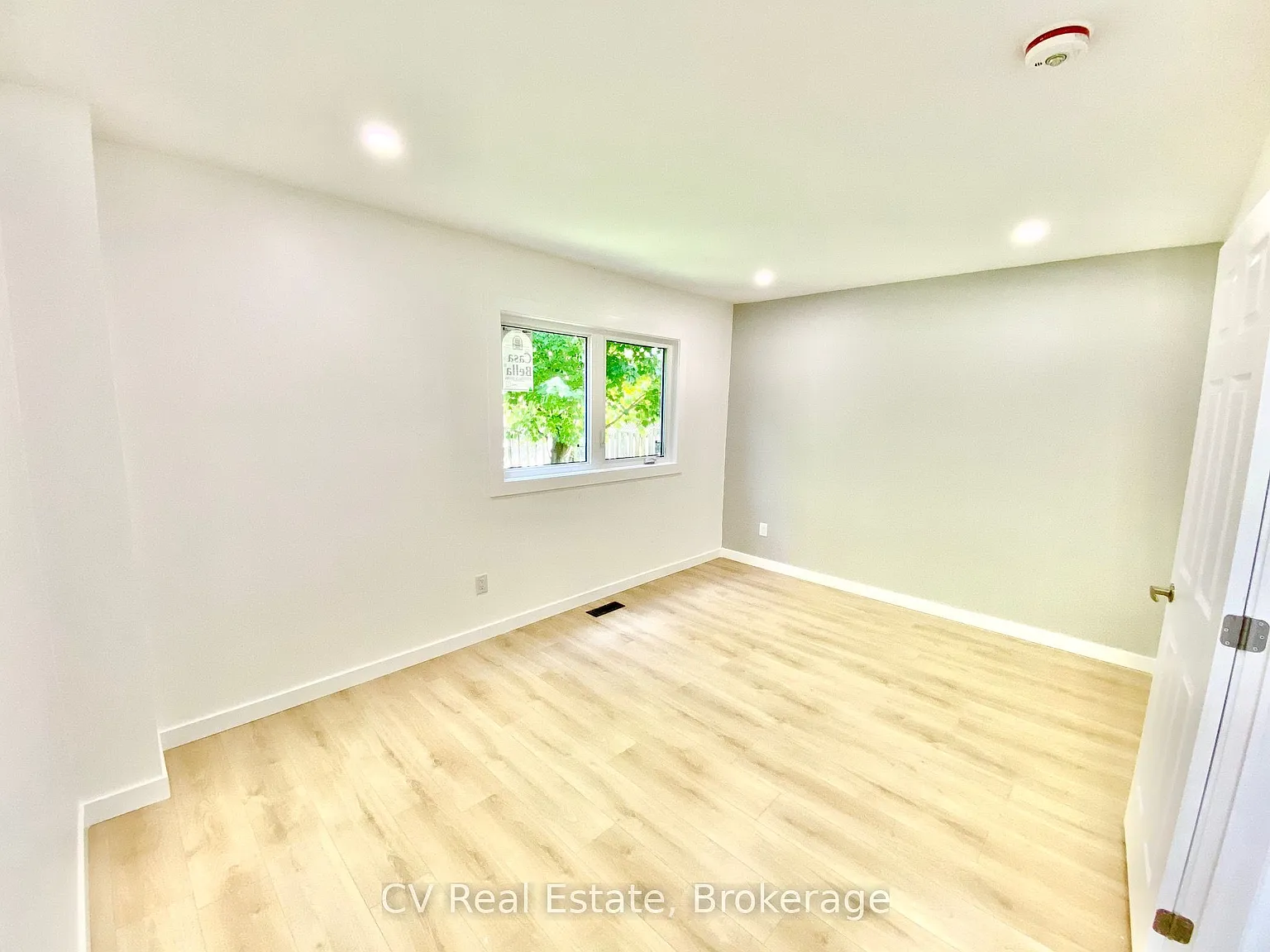 2 bed, $2,400 — Photo 3