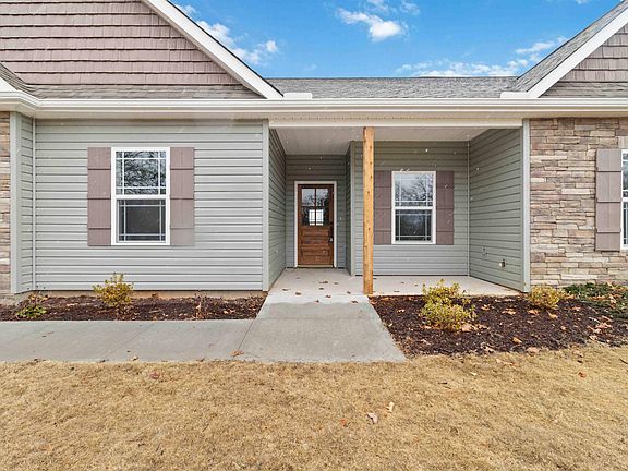 3rd image of 255 Pillsburgh Cir