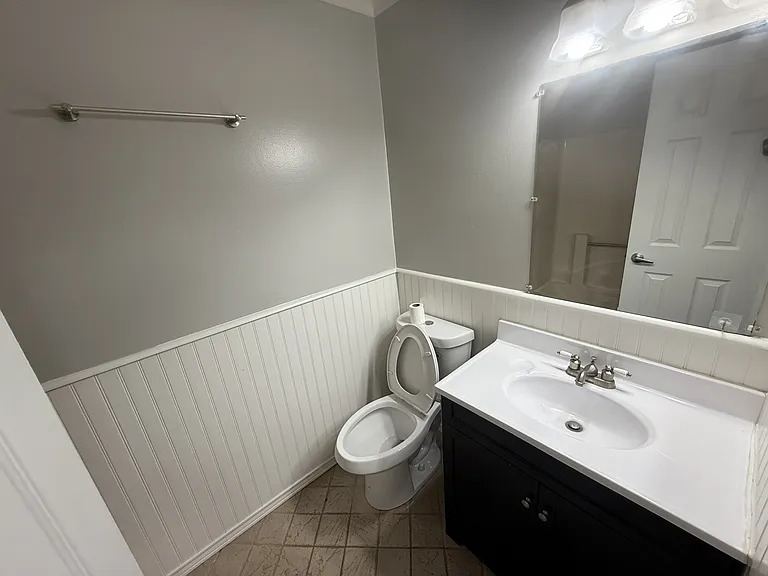 430 Delaware Ave #214 — Photo 10